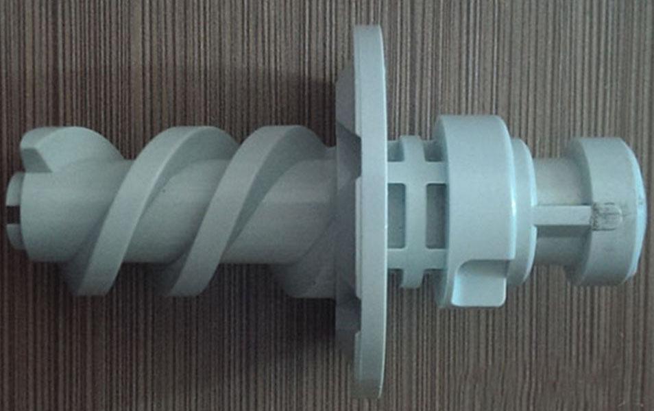 Spiral threaded plastic parts with slope